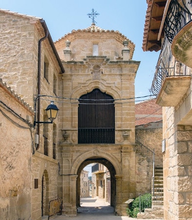 Portal capilla de San Antonio de Padua Cretas